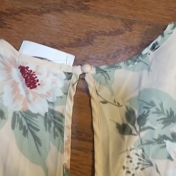 Romper - Picture 6 of 8